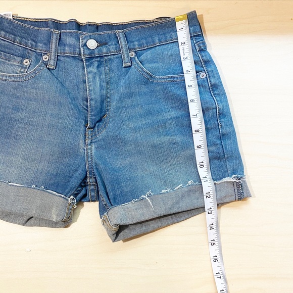 Levis Cutoff Denim Shorts - Picture 5 of 9